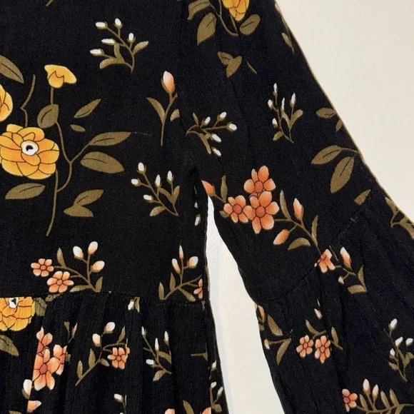 ALTAR’D STATE YELLOW FLORAL BLACK DRESS 🌼 Long Flare Sleeves and Empire Waist - Picture 10 of 10